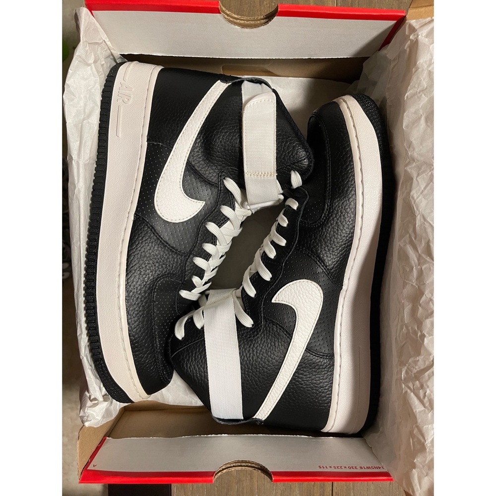 (2017) NIKE AIR FORCE 1 HIGH '07 LV8 WB BLACK & WHITE